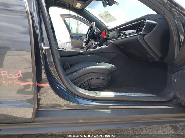 2022 PORSCHE PANAMERA WP0AJ2A75NL100349 Photo 5