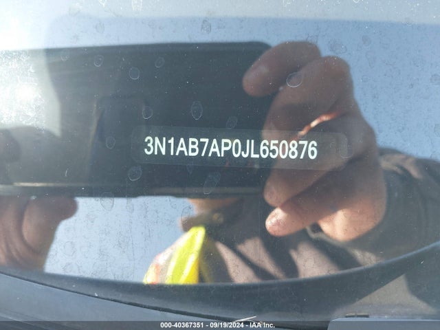 Nissan SENTRA SV 2018 3N1AB7AP0JL650876 Image 9