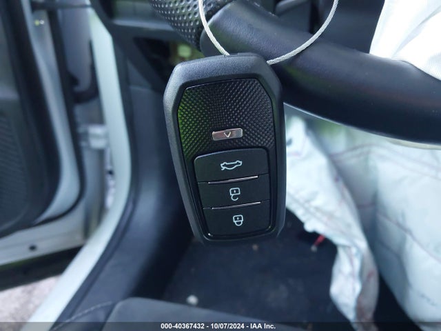 2023 MITSUBISHI OUTLANDER JA4J4UA87PZ033372 Photo 10