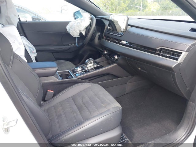 2023 MITSUBISHI OUTLANDER JA4J4UA87PZ033372 Photo 4