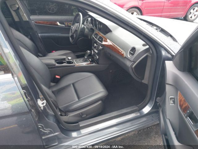 WDDGF4HB3EG253294 Mercedes-Benz C 250 Luxury/sport