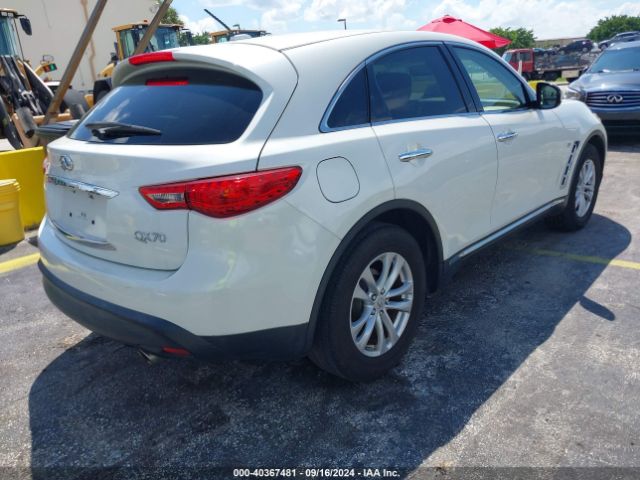 JN8CS1MU9HM143032 Infiniti QX70