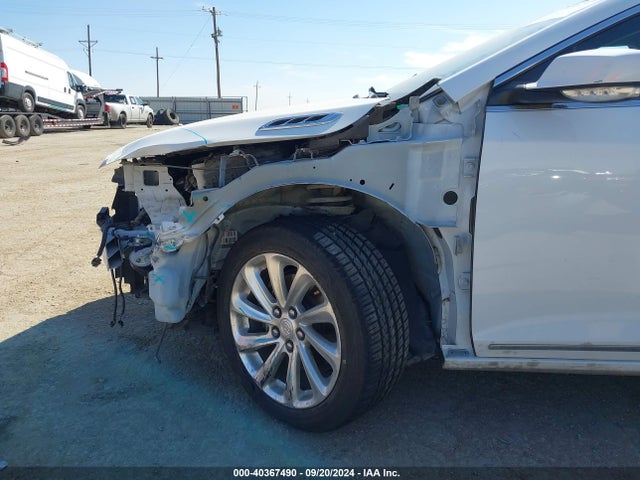 1G4GB5G31GF119202 Buick Lacrosse Leather