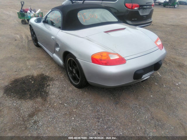2000 PORSCHE BOXSTER WP0CB2981YU660130 Photo 2