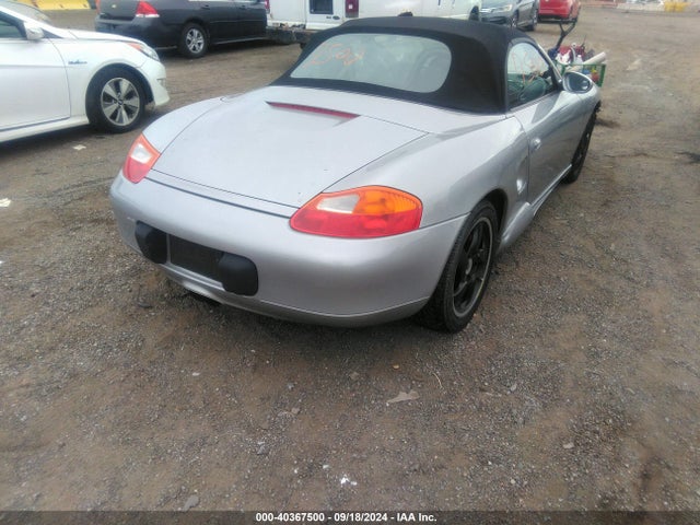 2000 PORSCHE BOXSTER WP0CB2981YU660130 Photo 3