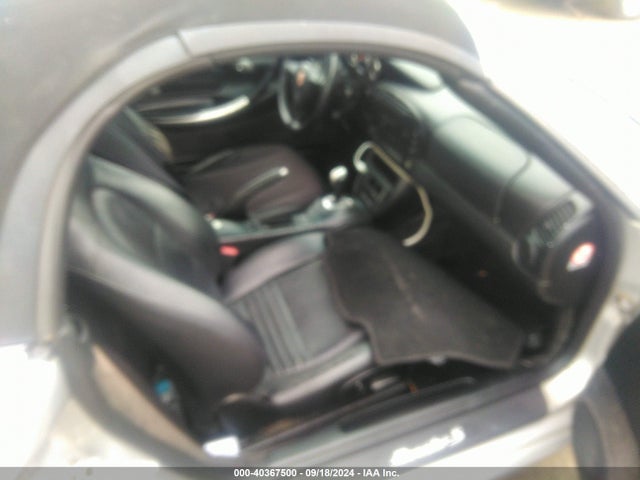 2000 PORSCHE BOXSTER WP0CB2981YU660130 Photo 4