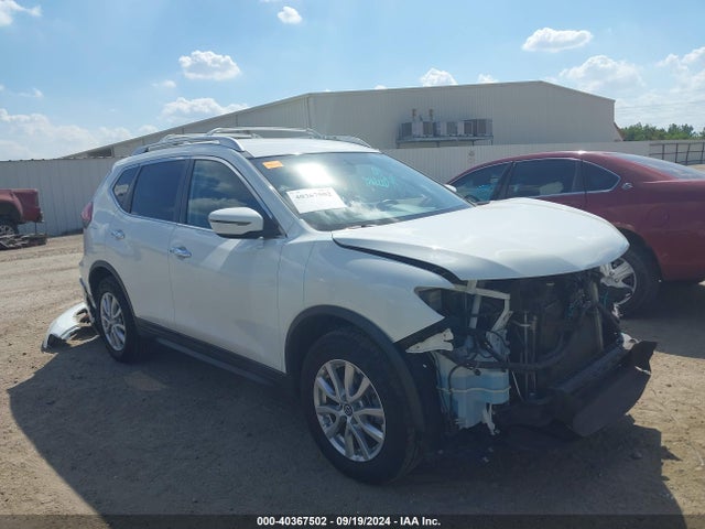 2018 KNMAT2MV8JP527662 main image