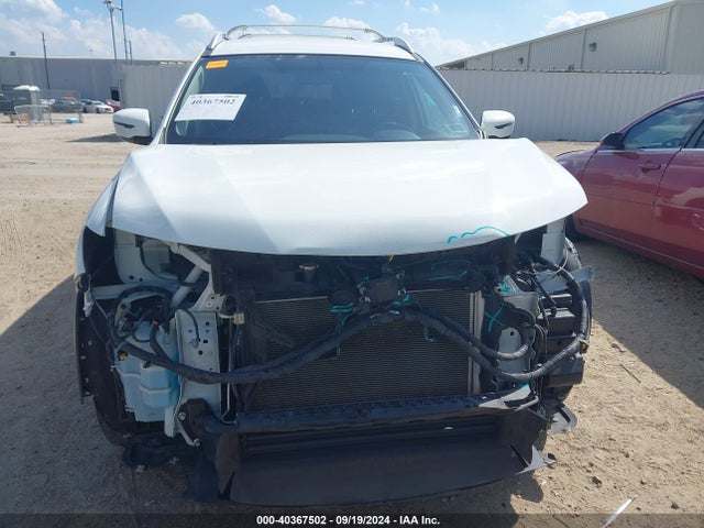 Nissan ROGUE SV 2018 KNMAT2MV8JP527662 Image 13