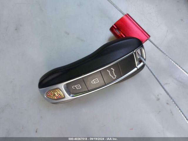 2022 PORSCHE CAYENNE WP1AF2AY2NDA44471 Photo 10