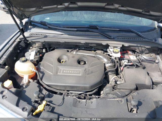 5LMCJ1C99HUL11272 Lincoln Mkc Premiere