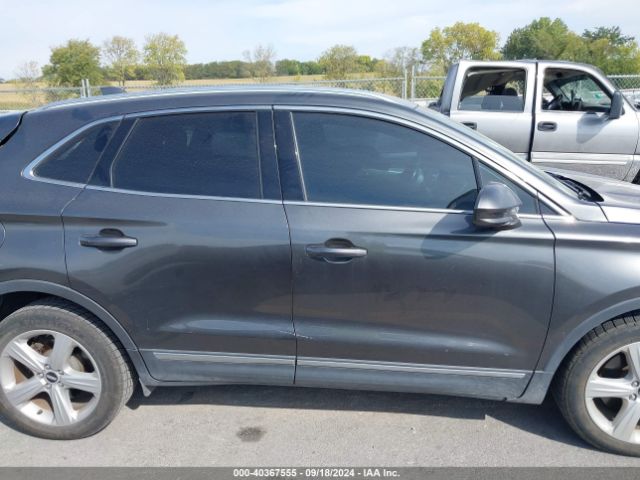 5LMCJ1C99HUL11272 Lincoln Mkc Premiere