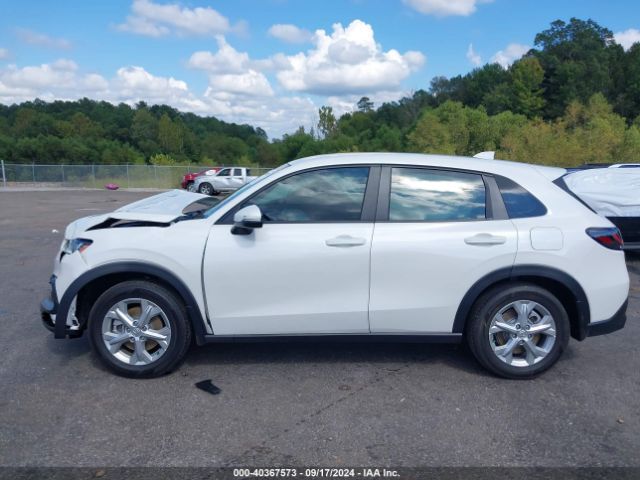 3CZRZ1H33RM747937 Honda Hr-v 2wd Lx