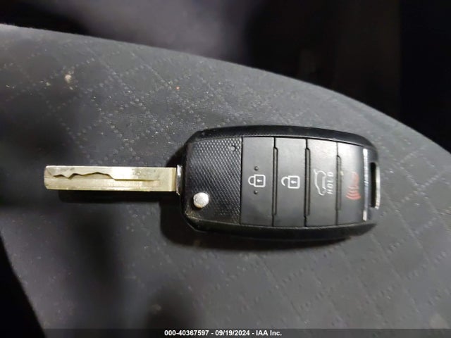 KIA Sorento 2.4l Lx 2018 5XYPGDA30JG341274 Image 11