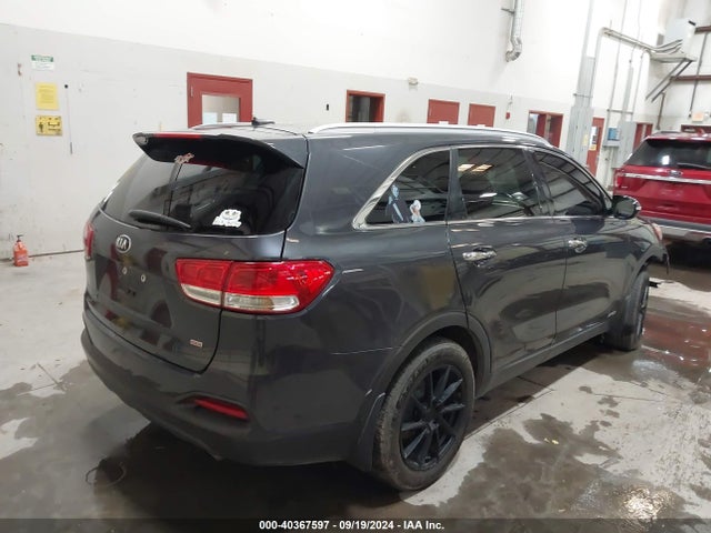 KIA Sorento 2.4l Lx 2018 5XYPGDA30JG341274 Image 4