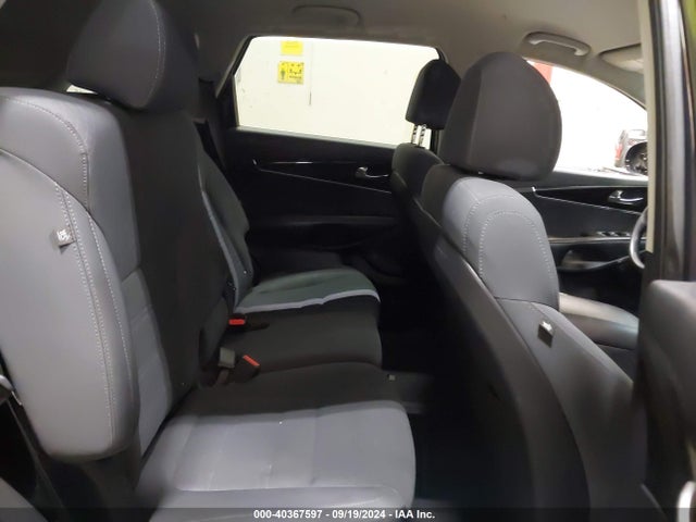 KIA Sorento 2.4l Lx 2018 5XYPGDA30JG341274 Image 8