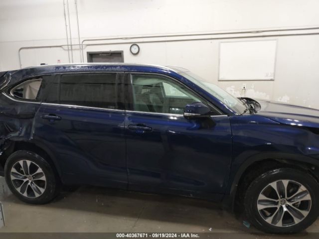 5TDGZRBH1MS112921 Toyota Highlander Xle
