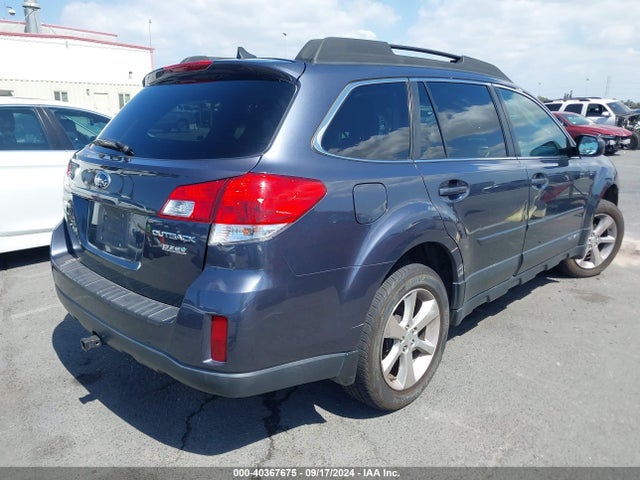 Subaru Outback 2.5i Limited 2014 4S4BRBMC1E3294914 Image 4