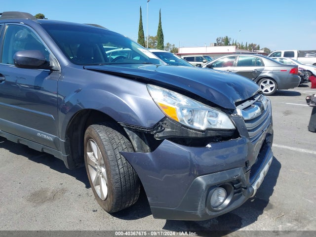 Subaru Outback 2.5i Limited 2014 4S4BRBMC1E3294914 Image 6