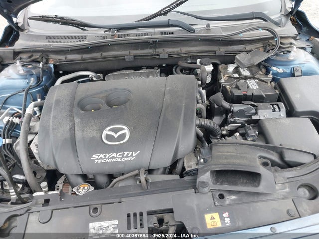 Mazda Mazda3 Touring 2018 3MZBN1V30JM250708 Image 10