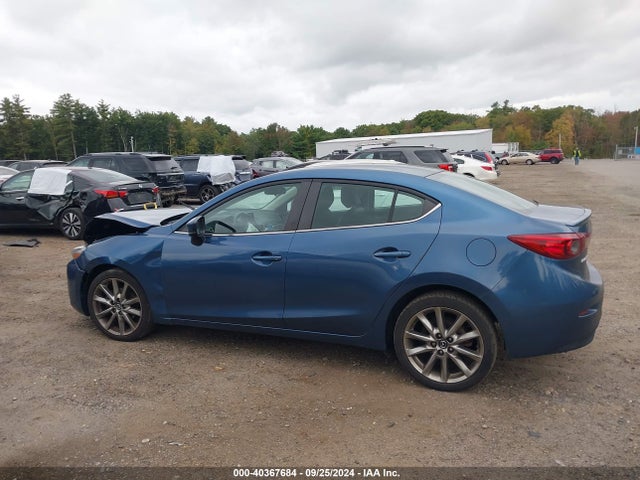 Mazda Mazda3 Touring 2018 3MZBN1V30JM250708 Image 14