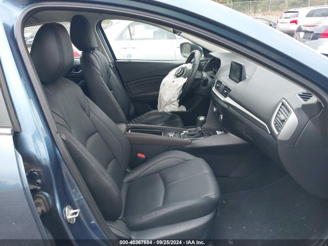 3MZBN1V30JM250708 Mazda Mazda3 Touring