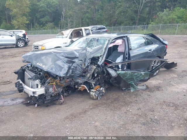 KIA K5 EX 2023 5XXG34J21PG180692 Image 2