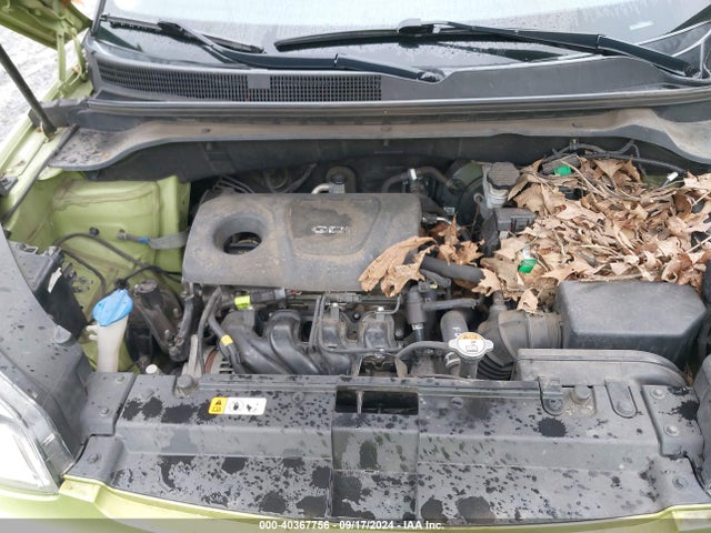 KIA Soul 2017 KNDJN2A23H7881068 Image 10