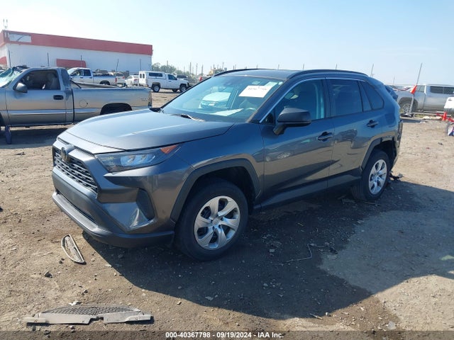Toyota RAV4 LE 2021 2T3H1RFV3MC133975 Image 2