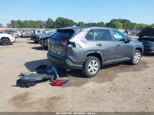 Toyota RAV4 LE 2021 2T3H1RFV3MC133975 Image 4