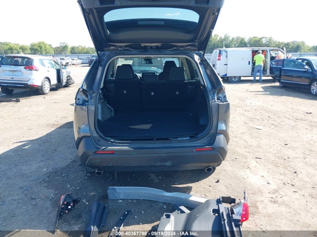 Toyota RAV4 LE 2021 2T3H1RFV3MC133975 Image 8