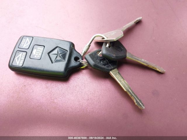 1996 CHRYSLER LHS 2C3HC56F3TH253451 Photo 10