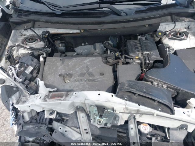 JA4AD3A3XJZ004616 Mitsubishi Outlander Sel