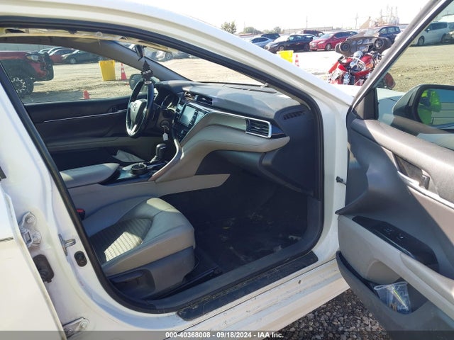 4T1B11HK0JU054874 Toyota CAMRY SE