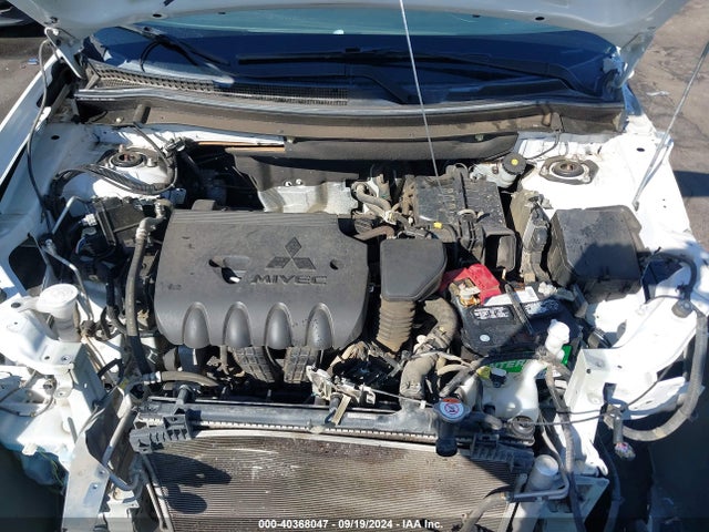 2018 MITSUBISHI OUTLANDER JA4AD2A3XJZ053731 Photo 9