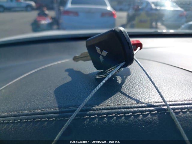 2018 MITSUBISHI OUTLANDER JA4AD2A3XJZ053731 Photo 10