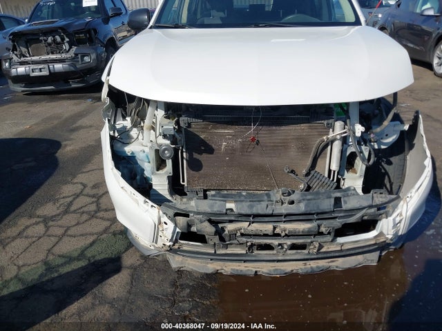 2018 MITSUBISHI OUTLANDER JA4AD2A3XJZ053731 Photo 5