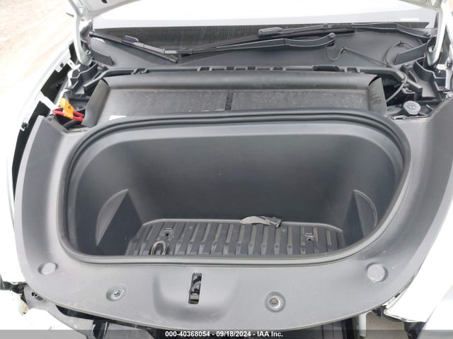 2022 TESLA MODEL Y 7SAYGDEE4NA009724 Photo 9
