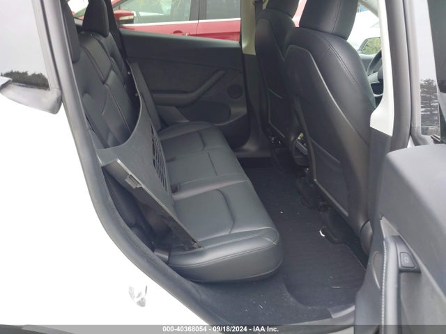 2022 TESLA MODEL Y 7SAYGDEE4NA009724 Photo 7