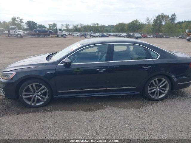 1VWDT7A33HC086258 Volkswagen Passat 1.8t R-line