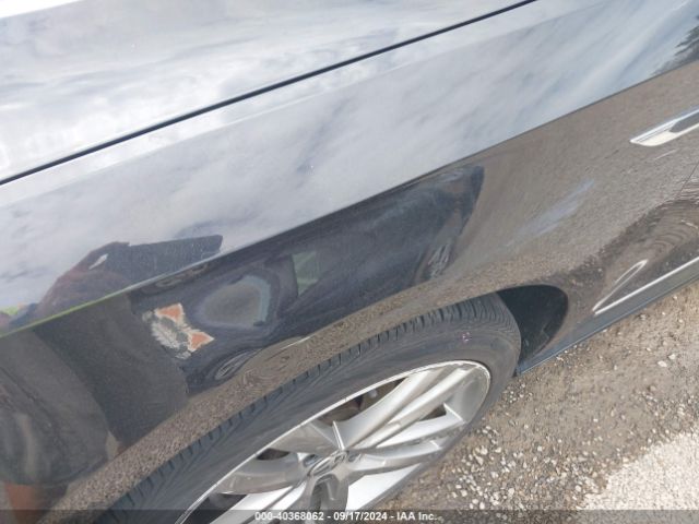 1VWDT7A33HC086258 Volkswagen Passat 1.8t R-line