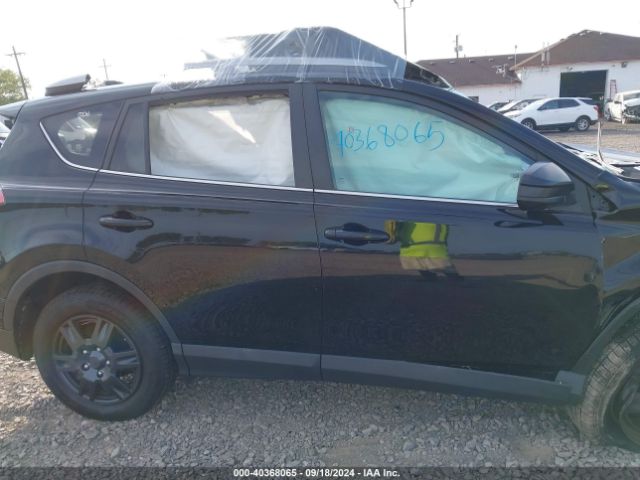 2T3BFREV5HW590848 Toyota RAV4 LE