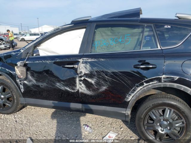 2T3BFREV5HW590848 Toyota RAV4 LE