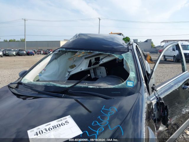 2T3BFREV5HW590848 Toyota RAV4 LE