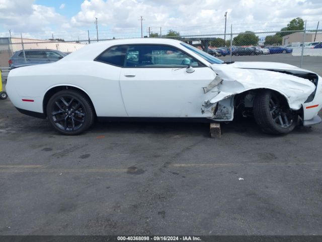 2C3CDZJG3NH165338 Dodge Challenger Gt