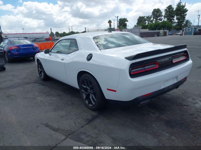 2C3CDZJG3NH165338 Dodge Challenger Gt