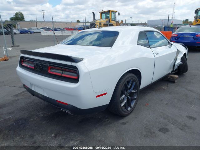 2C3CDZJG3NH165338 Dodge Challenger Gt