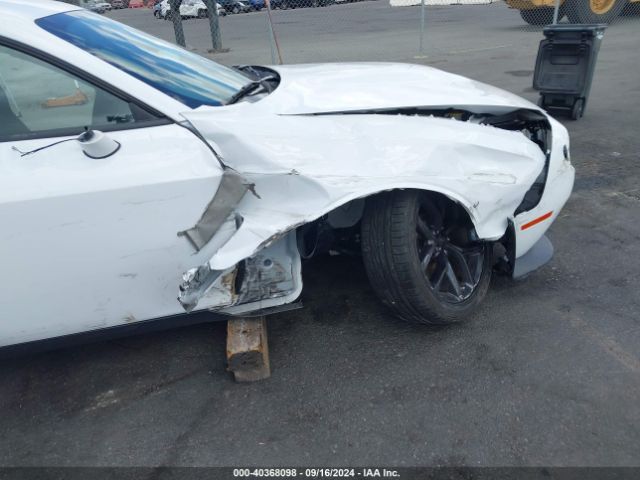2C3CDZJG3NH165338 Dodge Challenger Gt