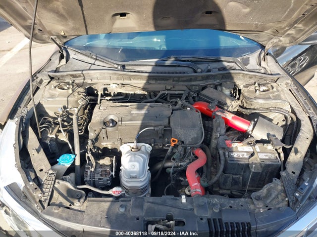 Honda ACCORD LX 2017 1HGCR2F32HA014120 Image 10