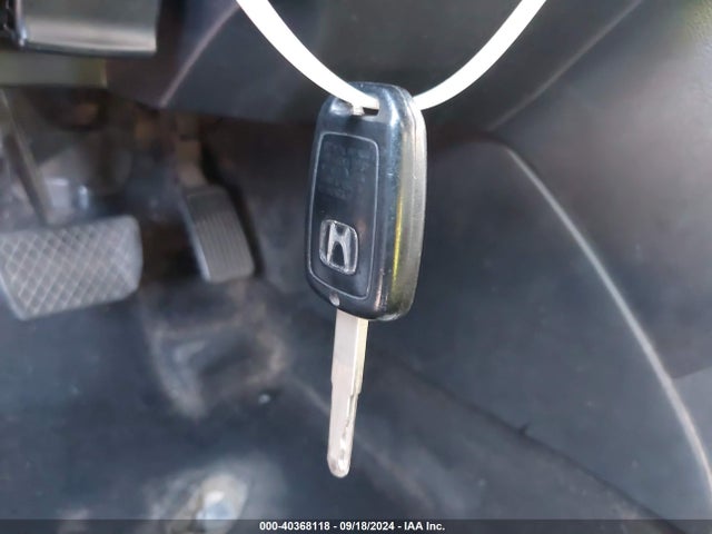Honda ACCORD LX 2017 1HGCR2F32HA014120 Image 11