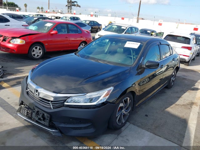 Honda ACCORD LX 2017 1HGCR2F32HA014120 Image 2